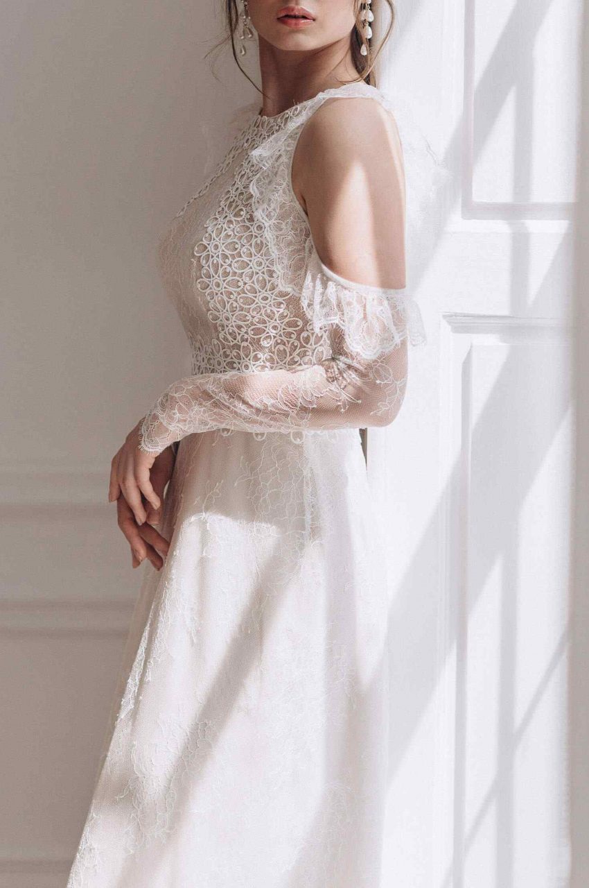 https://myspecialday.net/wp-content/uploads/2020/11/wedding_dress_01-850x1280.jpg